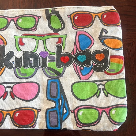 Bikini Bag Swimsuit Bag with Sunglasses Print and Wrist Strap - Picture 5 of 16